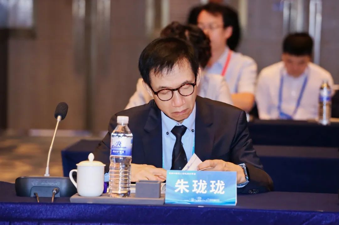 美丽中国百人论坛”2025年会| 朱瓏瓏董事长与180余名大咖云集共谋“美丽”之道！(图2)